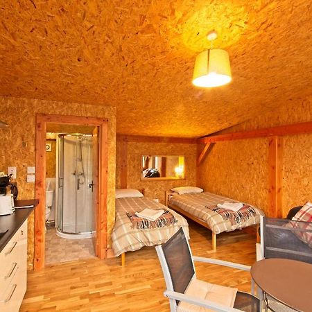 Caledonian Glamping Villa Cannich Eksteriør bilde