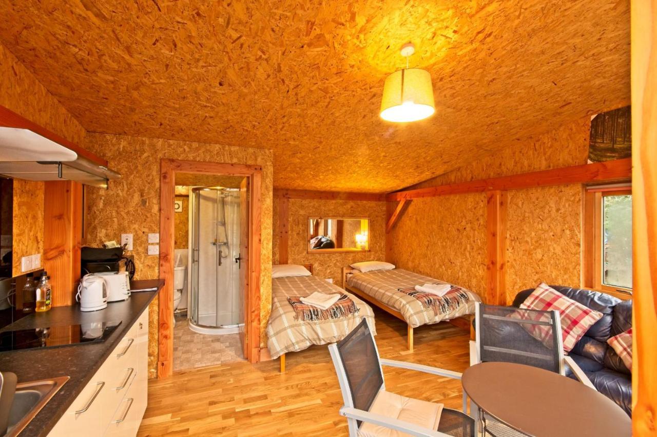 Caledonian Glamping Villa Cannich Eksteriør bilde